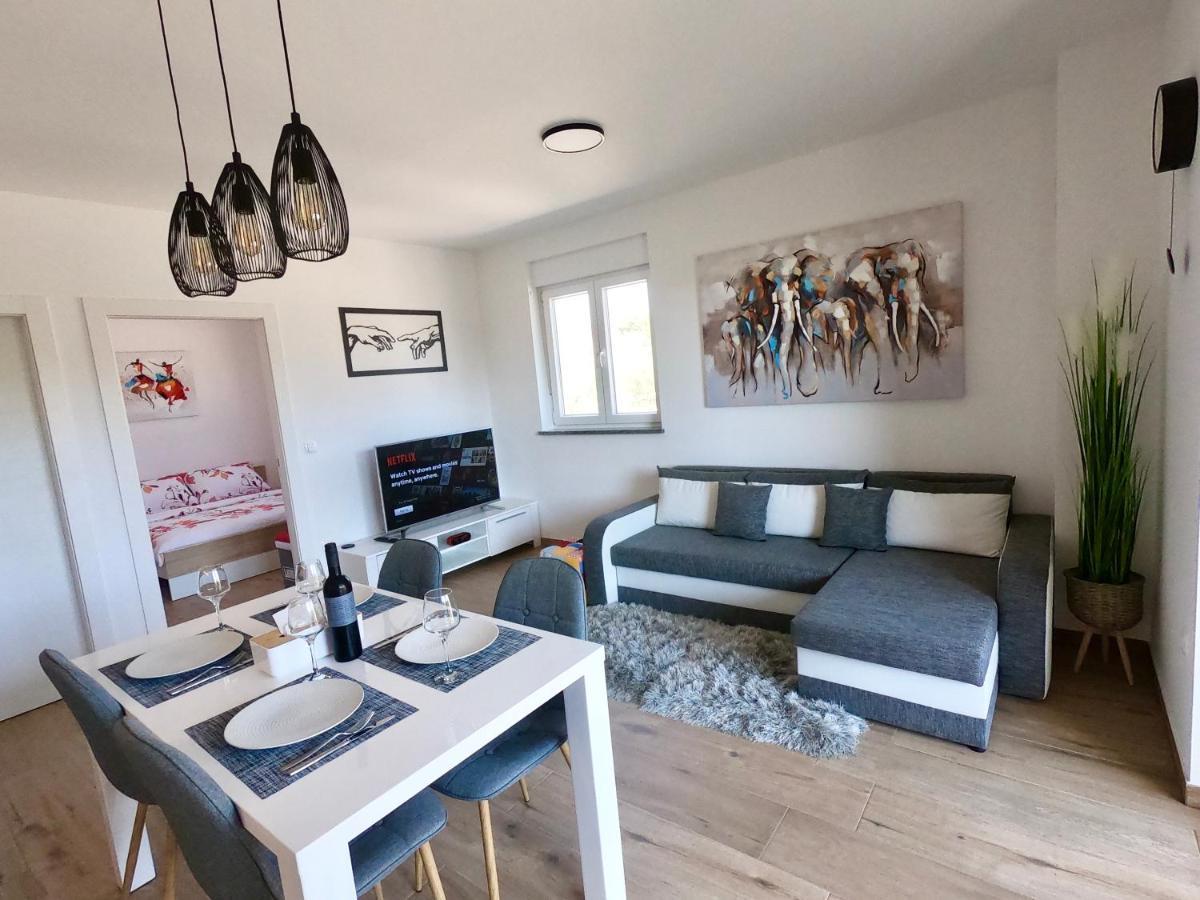 Apartment Libero Водице Екстериор снимка